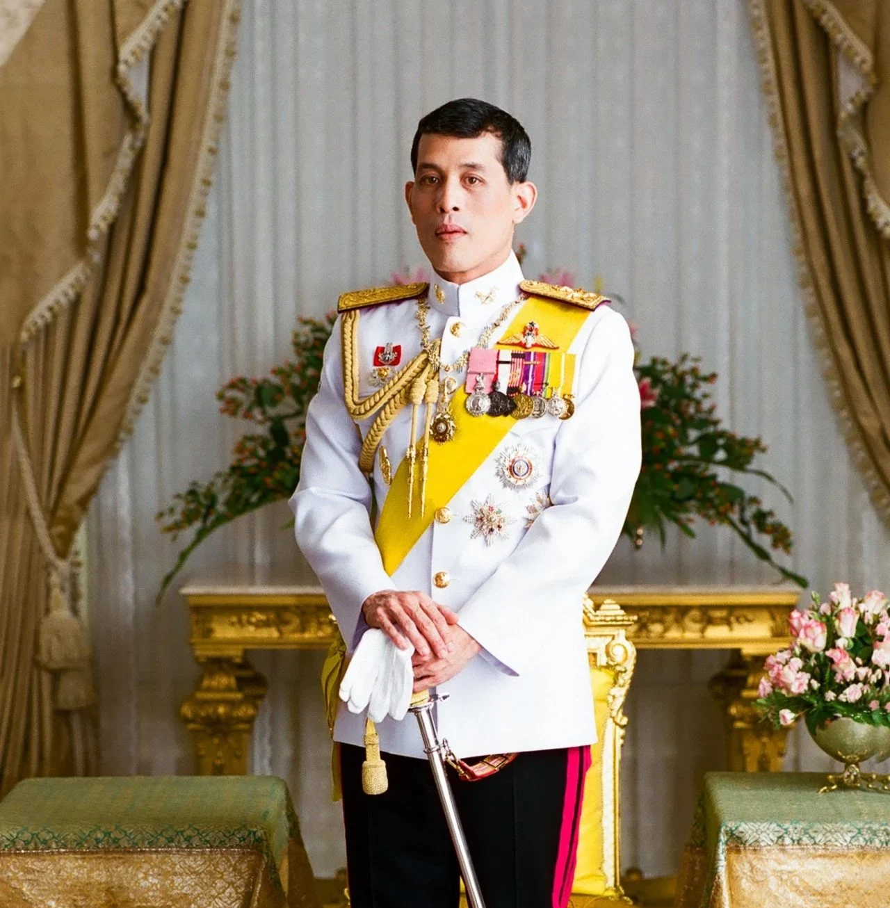 ขอเชิญชวนร่วมลงนามถวายพระพรในหลวงรัชกาลที่ 10 เนื่องในโอกาสวันเฉลิมพระชนมพรรษา 28 กรกฎาคม 2568